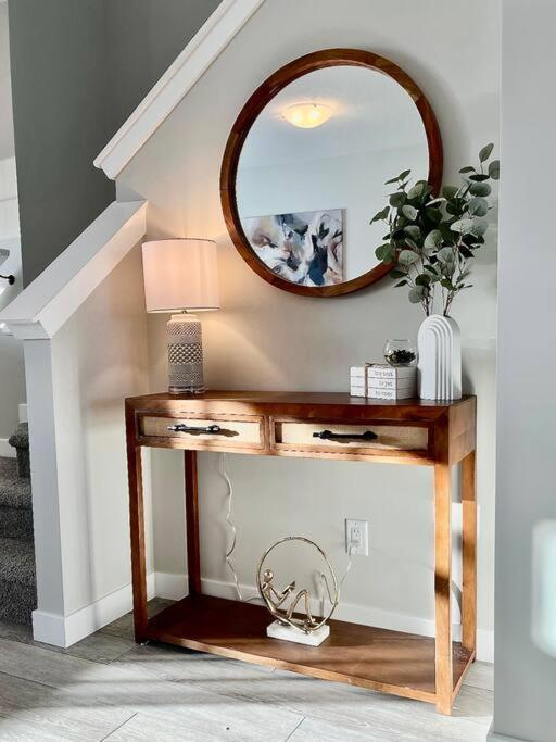 Edith Green Duplex YYC 외부 사진