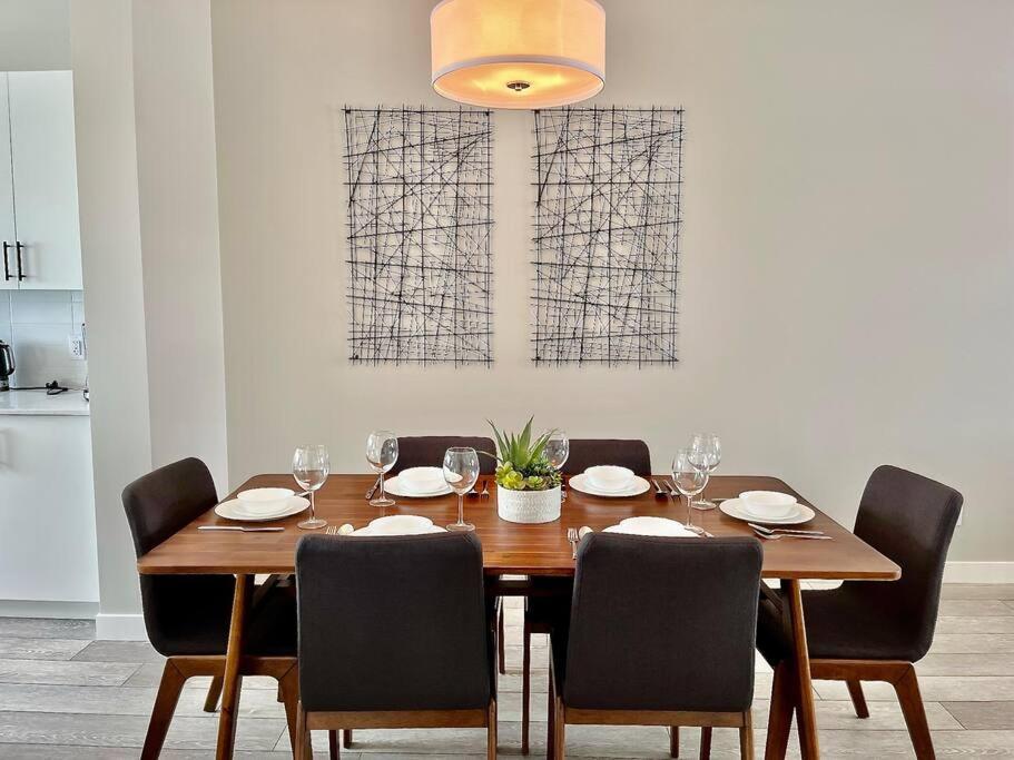 Edith Green Duplex YYC 외부 사진