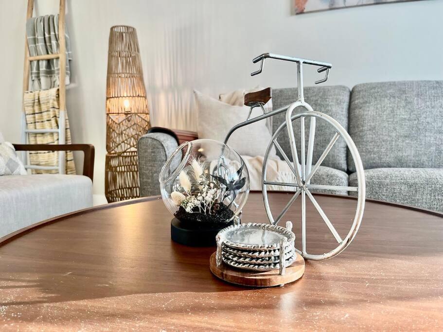 Edith Green Duplex YYC 외부 사진